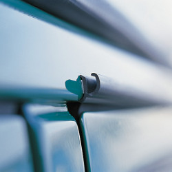 Universal rain gutter for cab doors - 150 cm