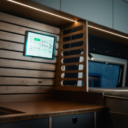 Revolution Brain – The main computer