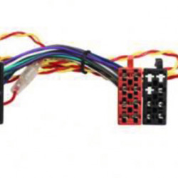 ISO adapter cable with radio switch