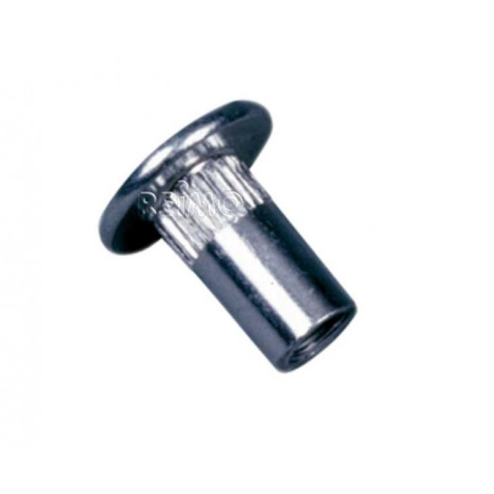 Sleeve nut M6
