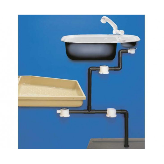 Straight water drain - With stainless steel strainer
