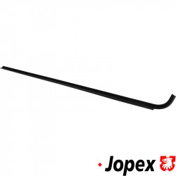 Door window scraper, outer, right. For models with chrome moulding