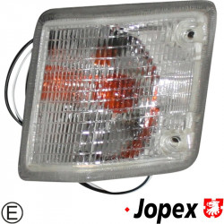 Indicator, front, white, with E-mark, right