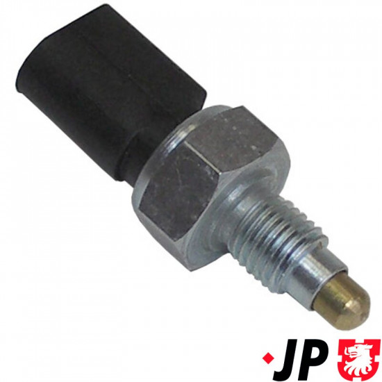 Switch for reversing light