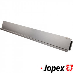 Outer rear valance panel