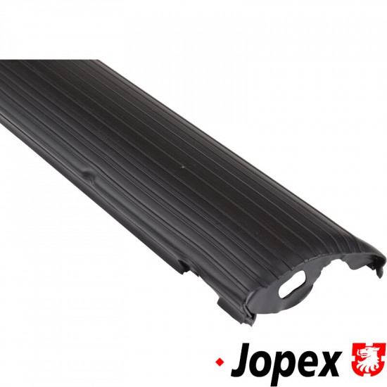 Running board without moulding, right