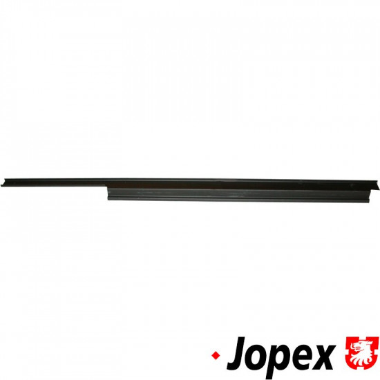 Running board fastening panel, left