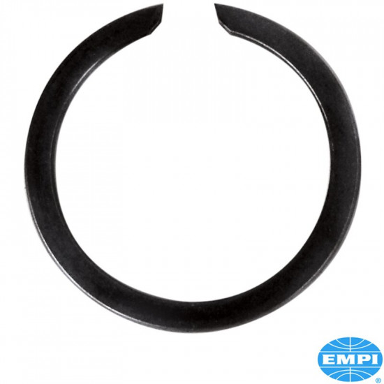 Lock ring for distributor drive gear