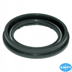 Oil seal for wheel bearing, front. For models with drum brakes
